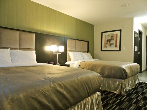 Western Star Inn & Suites Stoughton Стая снимка