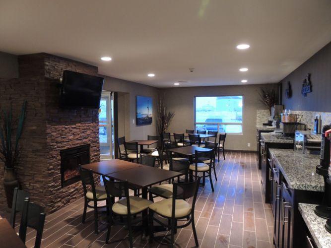 Western Star Inn & Suites Stoughton Екстериор снимка